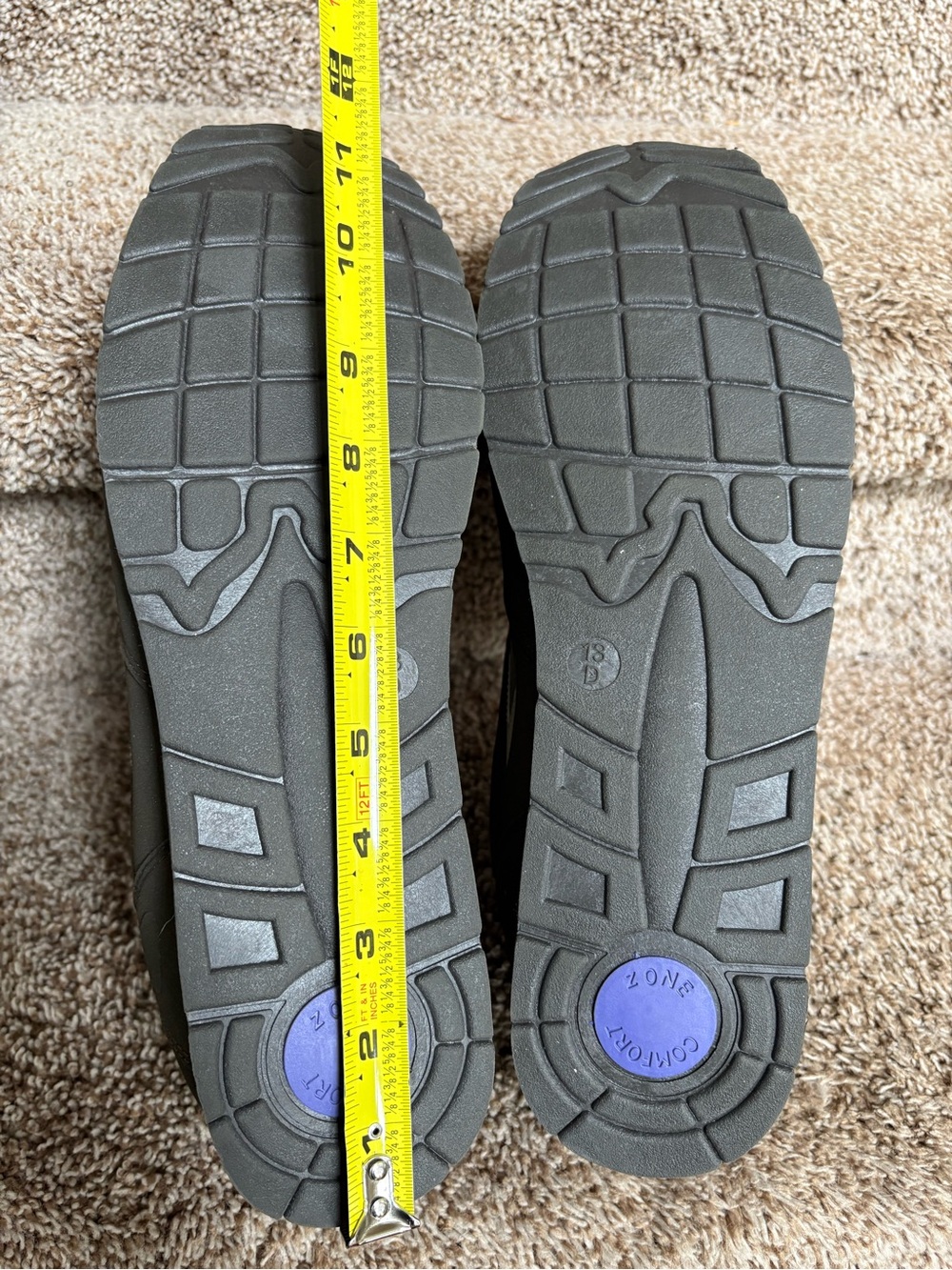 Omega Men’s Athletic Hook-and-Loop Sneakers in Dark Gray and Cream . - Picture 10 of 14